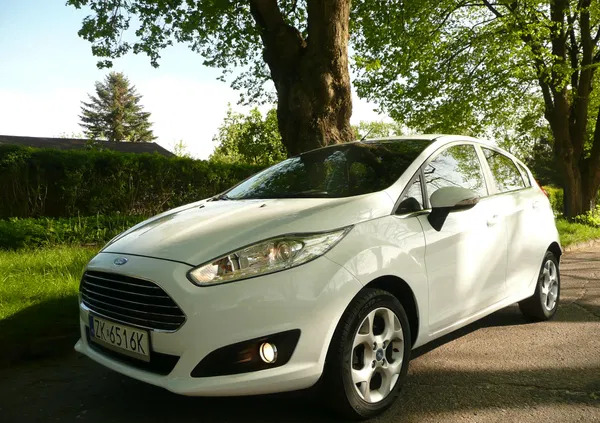 ford Ford Fiesta cena 38400 przebieg: 51900, rok produkcji 2017 z Koszalin